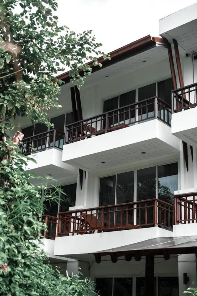 Kirati Beach Resort Choeng Mon Exterior foto